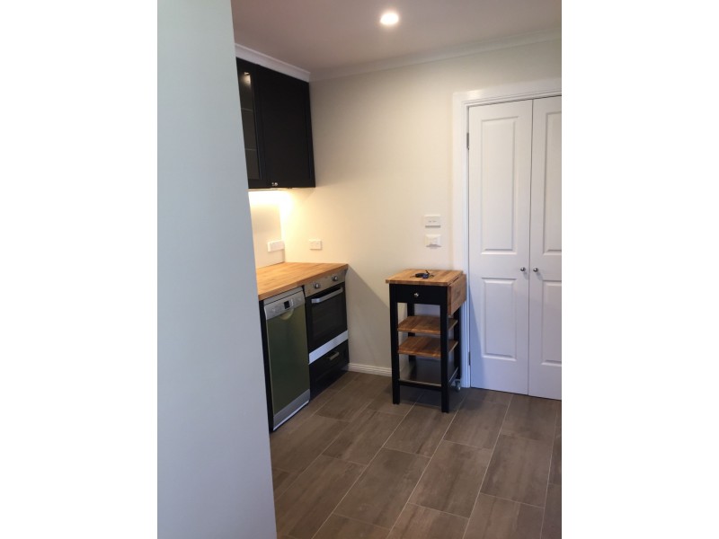 1 Boronia St, Bowral NSW 2576