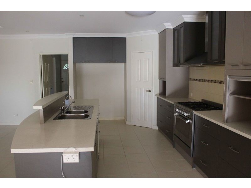 17 Dominion Way, Rockingham WA 6168