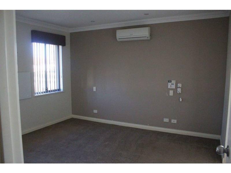 17 Dominion Way, Rockingham WA 6168