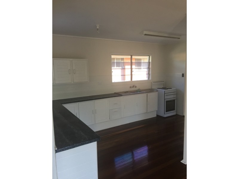 12 Maryanne Street, Riverview QLD 4303