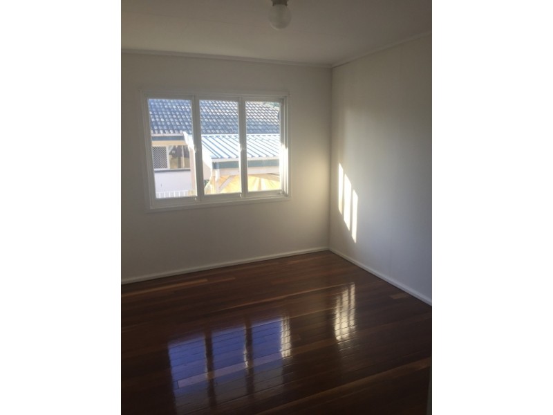 12 Maryanne Street, Riverview QLD 4303