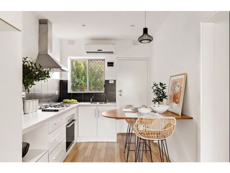 4/180 Seaview Rd, Henley Beach South SA 5022