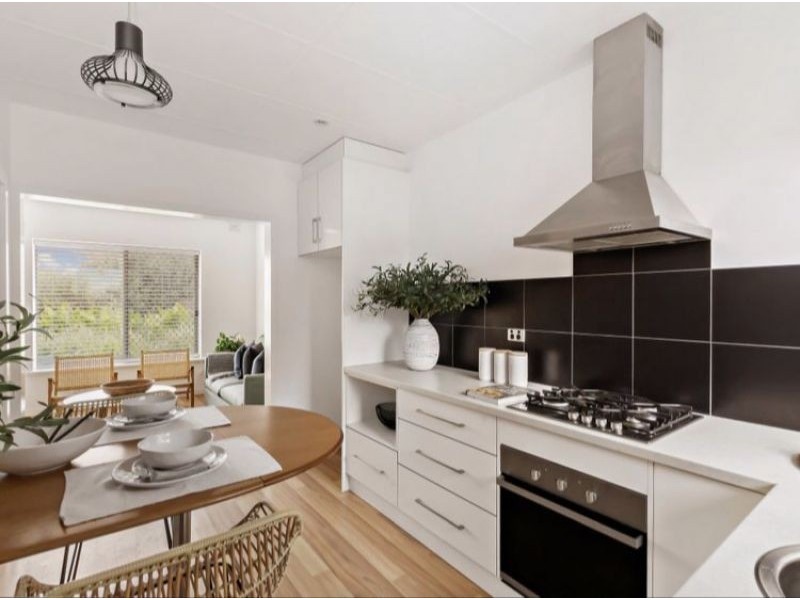 4/180 Seaview Rd, Henley Beach South SA 5022