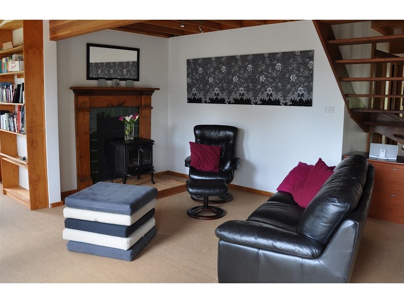 9A Curtis Avenue, South Hobart TAS 7004