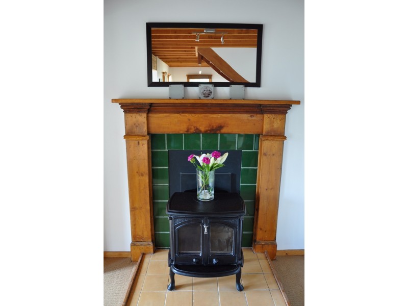 9A Curtis Avenue, South Hobart TAS 7004