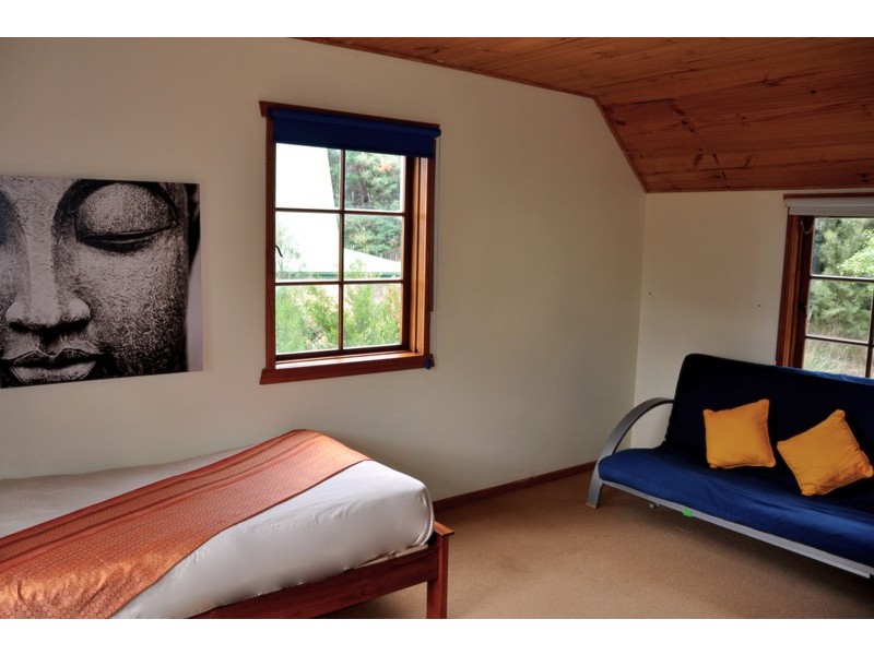 9A Curtis Avenue, South Hobart TAS 7004