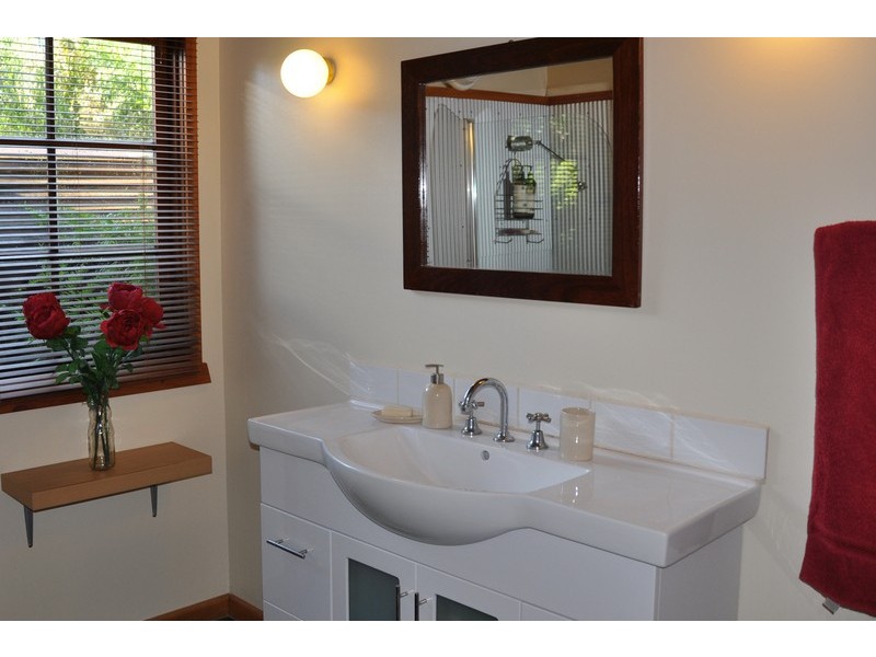 9A Curtis Avenue, South Hobart TAS 7004