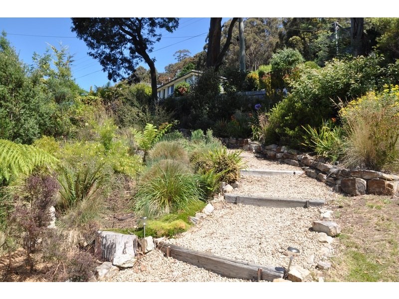 9A Curtis Avenue, South Hobart TAS 7004