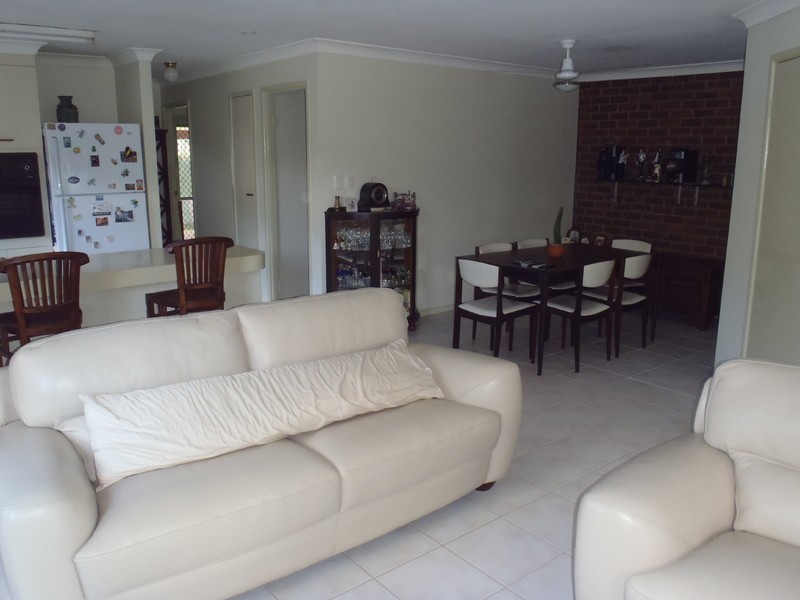 1/15 NINA PDE, Arundel QLD 4214