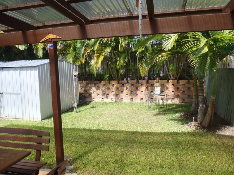 1/15 NINA PDE, Arundel QLD 4214