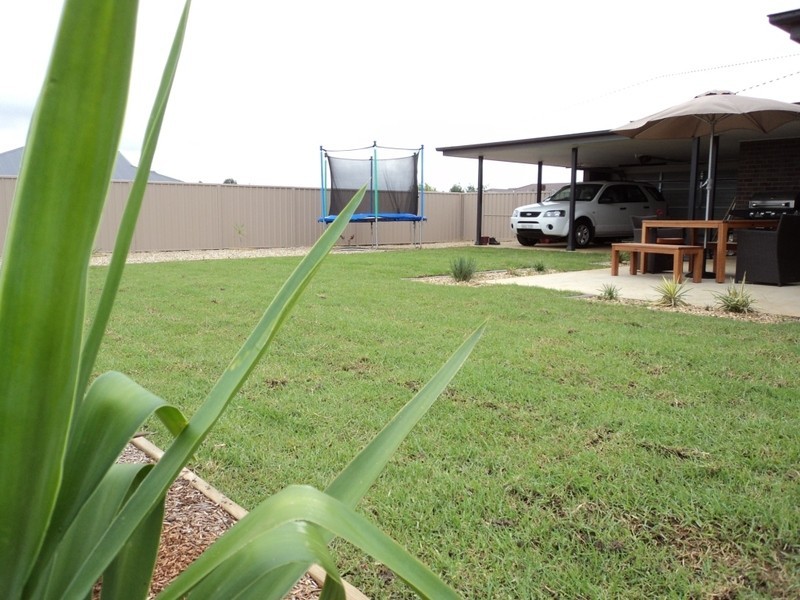 36 Loughan Road, Junee NSW 2663