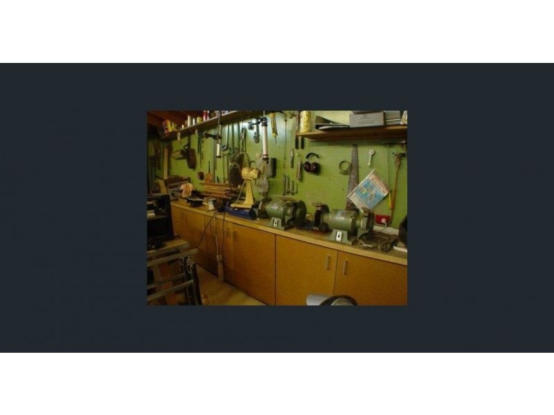 17 Bredhurst Road, Marangaroo WA 6064