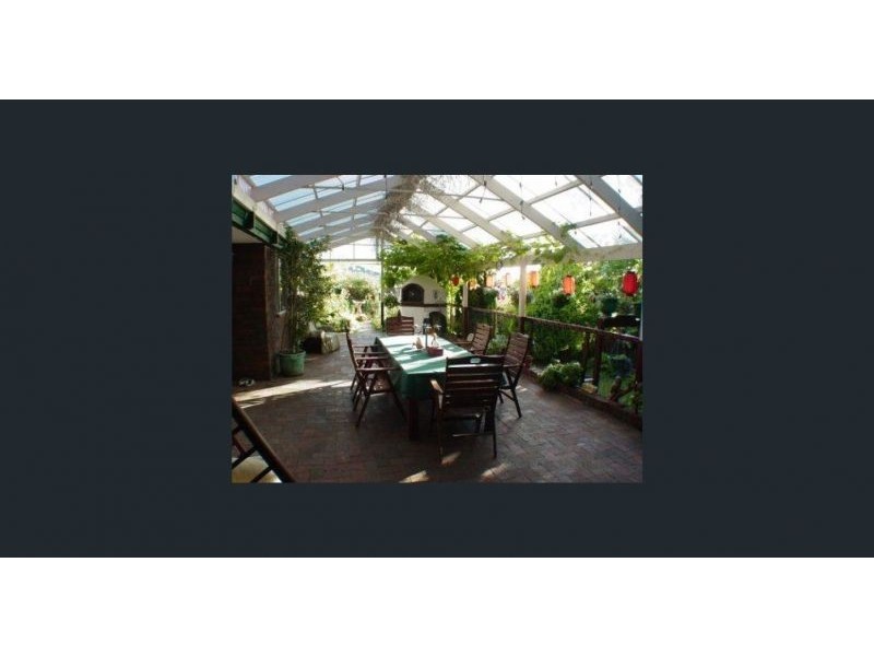 17 Bredhurst Road, Marangaroo WA 6064