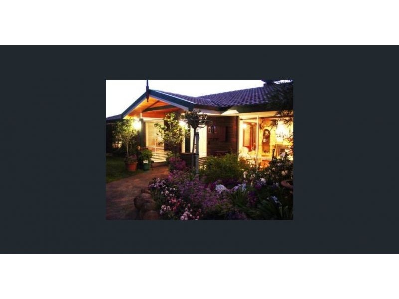 17 Bredhurst Road, Marangaroo WA 6064