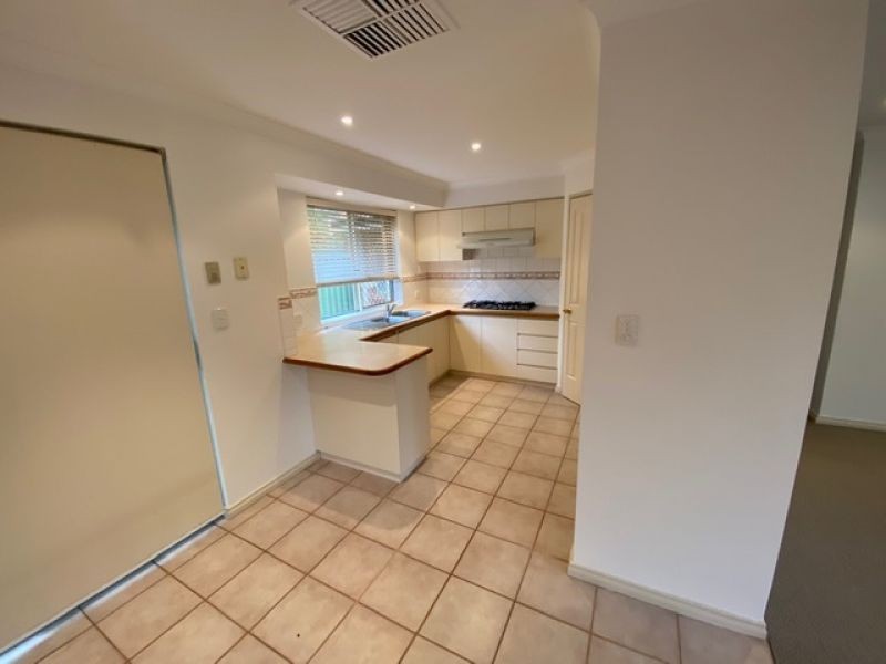 1/14 Wynyard St, Yokine WA 6060