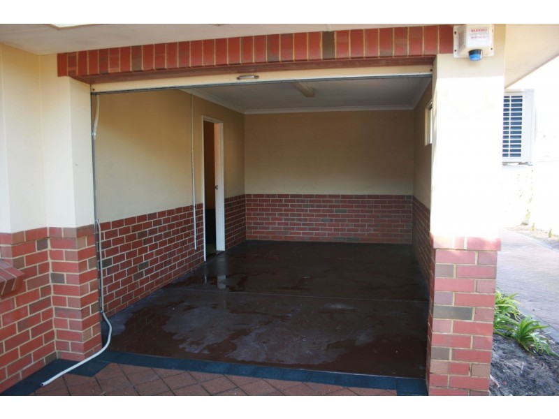 1/14 Wynyard St, Yokine WA 6060