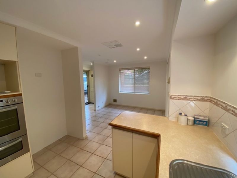 1/14 Wynyard St, Yokine WA 6060