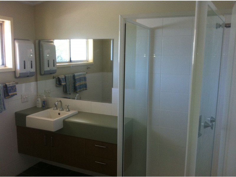 3 Odessa st, Granville QLD 4650