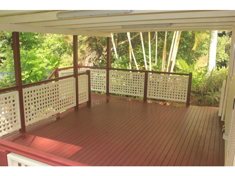 5 Mckenzie Road, Woombye QLD 4559