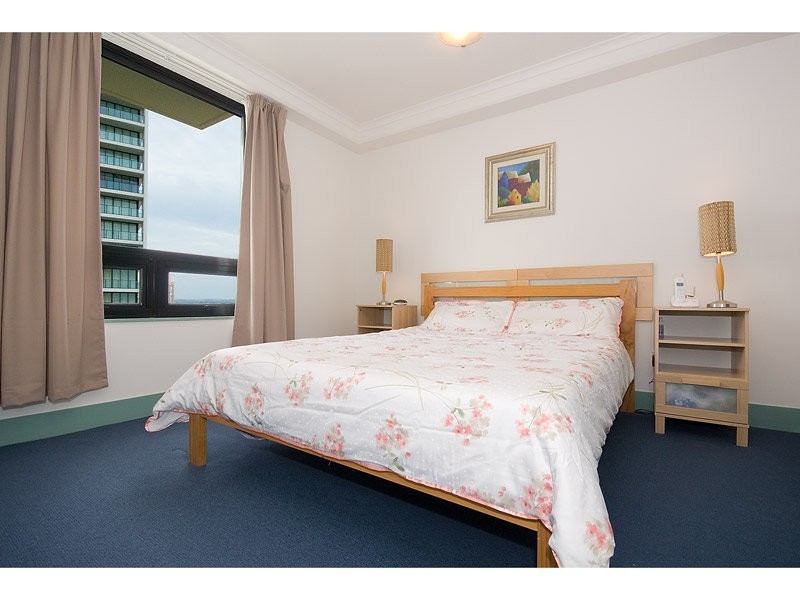 610/30 Surf Parade, Broadbeach QLD 4218