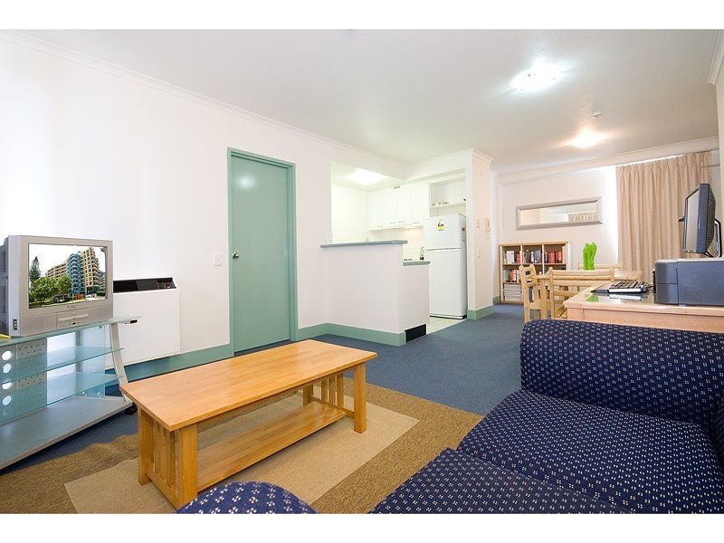 610/30 Surf Parade, Broadbeach QLD 4218