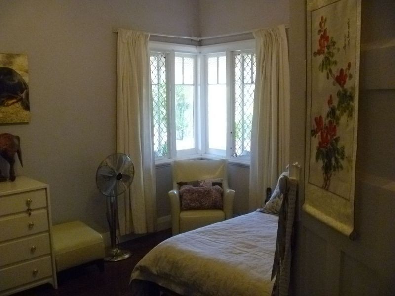 12 Egham Road, Victoria Park WA 6100