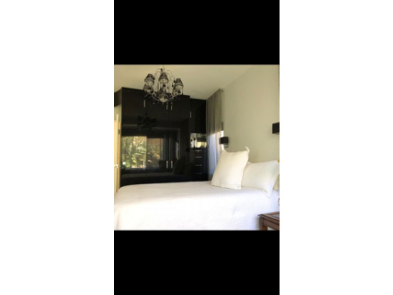 2/162 Marine Parade, Cottesloe WA 6011