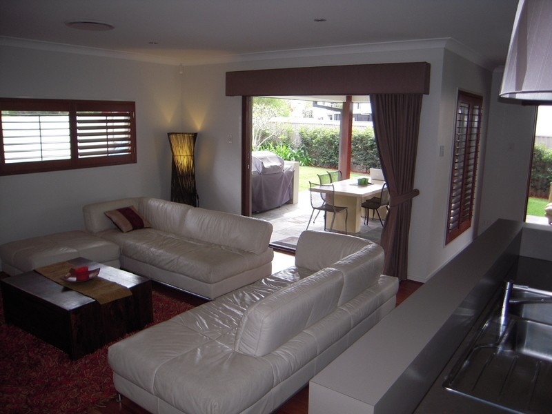 13 Fleetwood Court, Helensvale QLD 4212