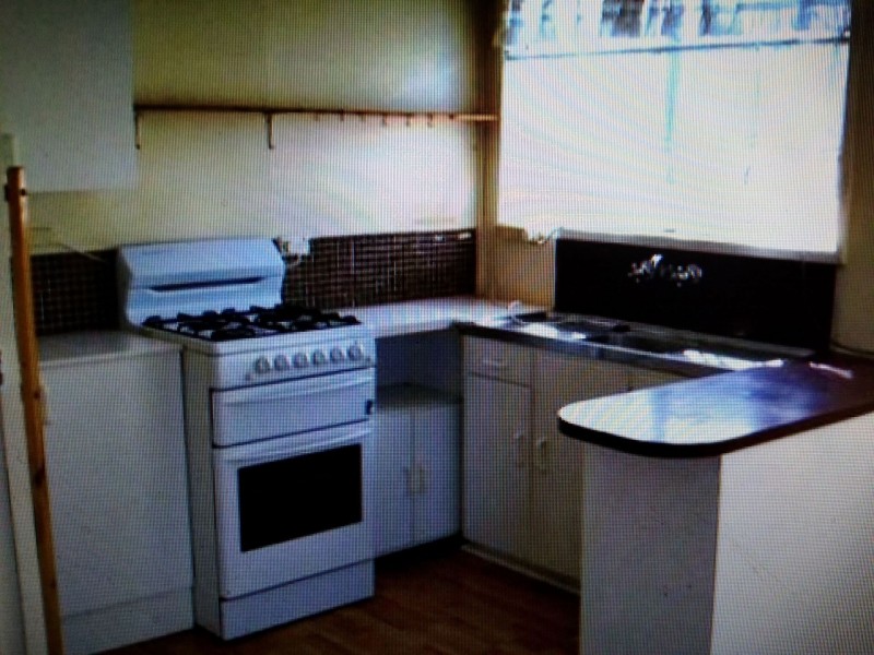 1 Clipper st, Bongaree QLD 4507