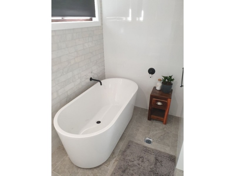 67 Hamilton St, Ellalong NSW 2325