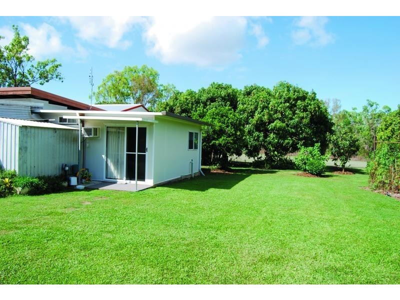 7 Kenneally Road, Mareeba QLD 4880