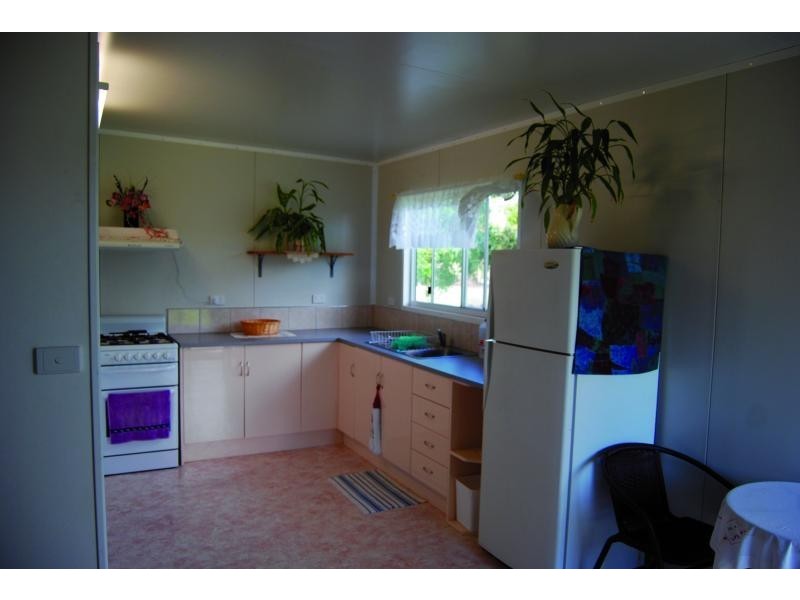 7 Kenneally Road, Mareeba QLD 4880