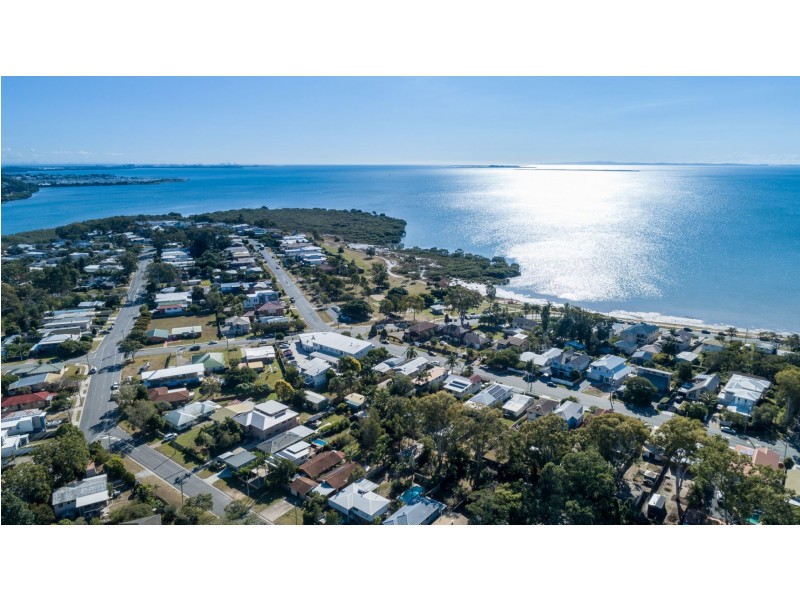 35 Leon Street, Thorneside QLD 4158