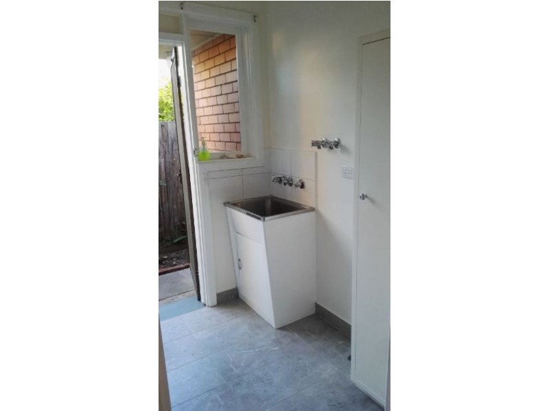 3/60 Lillimur Rd, Ormond VIC 3204