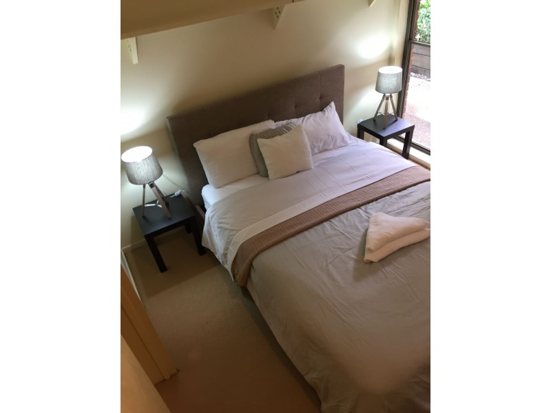 45 Elwood st, Kenmore Hills QLD 4069