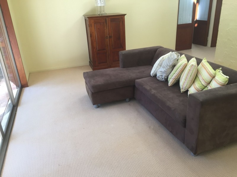 45 Elwood st, Kenmore Hills QLD 4069