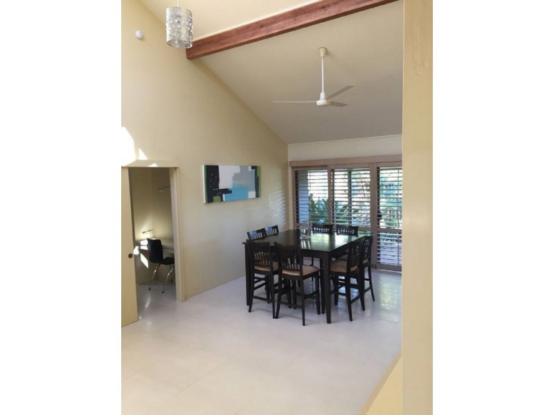 45 Elwood st, Kenmore Hills QLD 4069