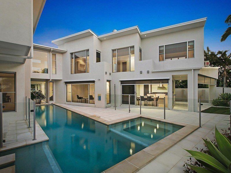 46 Tarcoola Ave, Mooloolaba QLD 4557