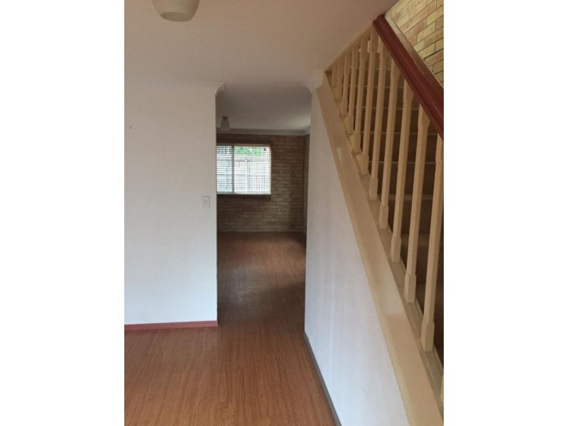 35 Deerdale St, Stafford Heights QLD 4053