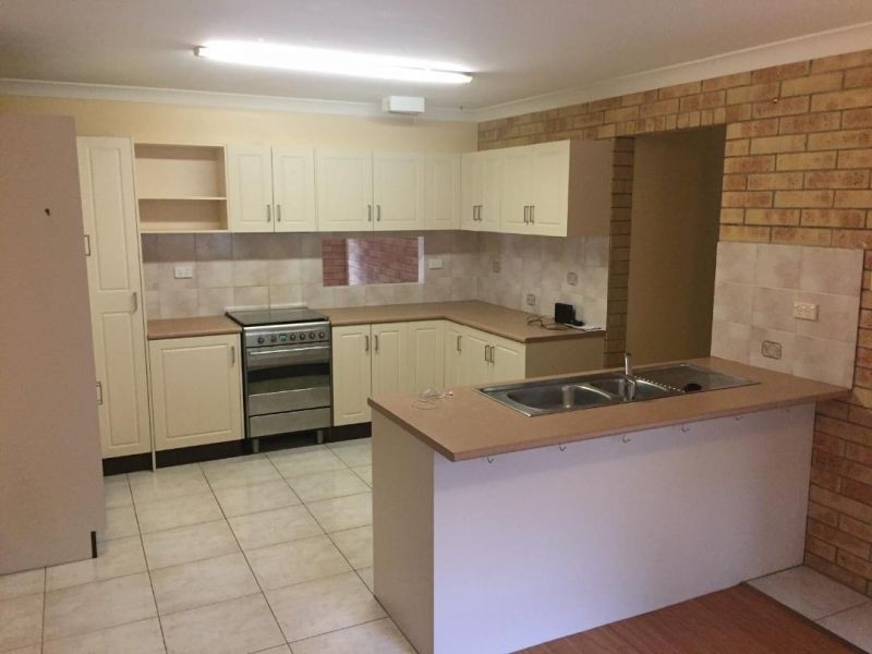 35 Deerdale St, Stafford Heights QLD 4053