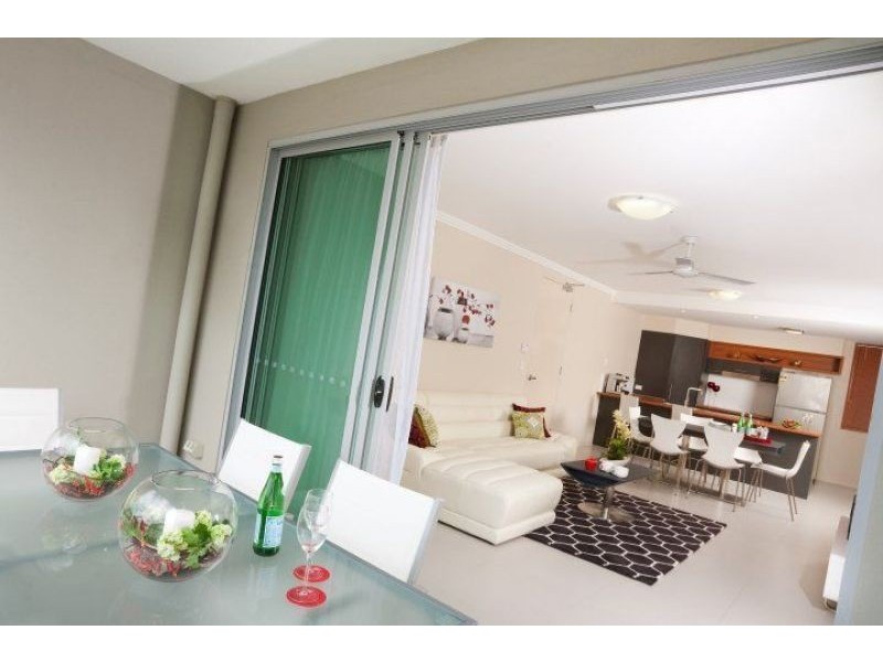 5/7 Dolphin Ave, Mermaid Beach QLD 4218