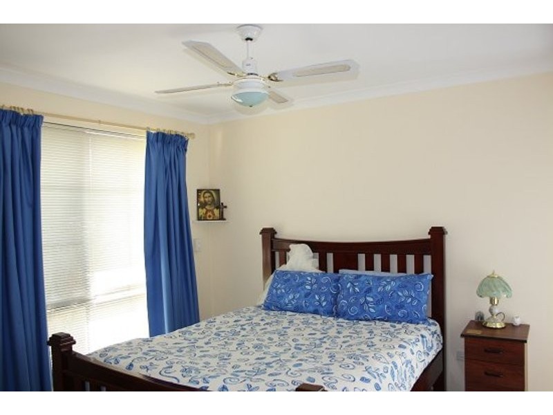 24 Menora Loop, Warnbro WA 6169