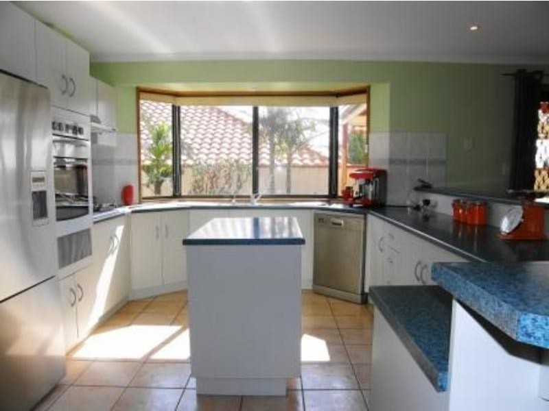 20  Swansea Cct, Gulfview Heights SA 5096