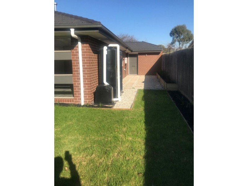 1/62 Marklin street, Cranbourne VIC 3977
