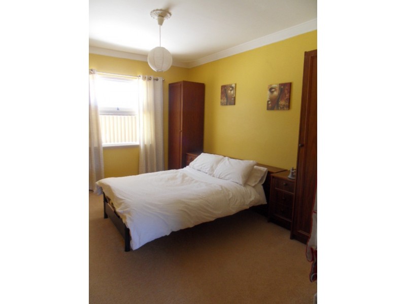 17 Jecks Street, Rockingham WA 6168