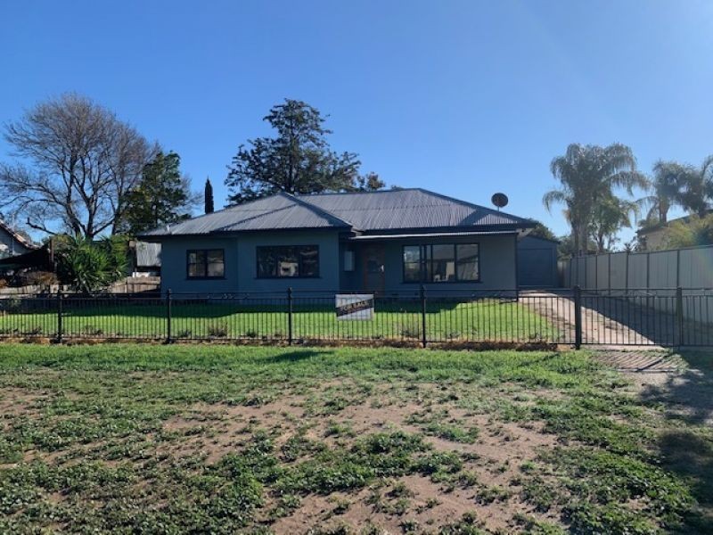 40 Murray Street, Piangil VIC 3597