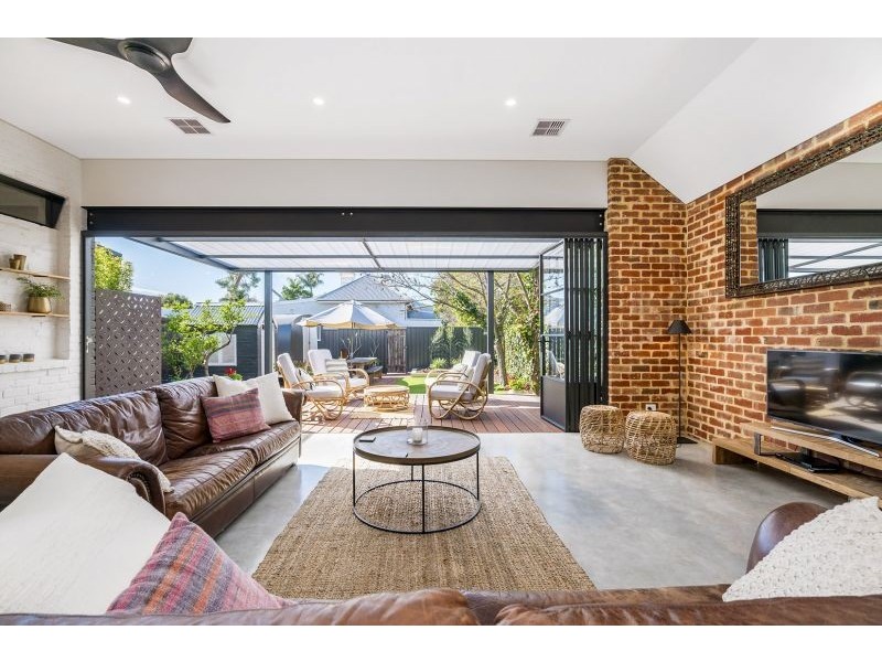 122 Townshend Rd, Subiaco WA 6008