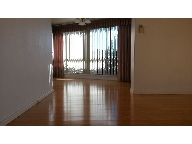 1/158 Melville Pde, Como WA 6152