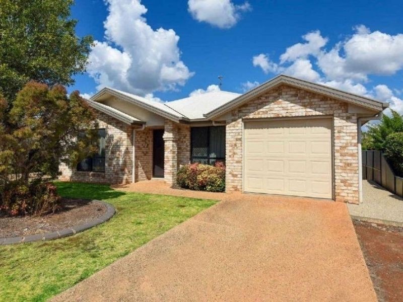 1/12A Rama Court, Kearneys Spring QLD 4350