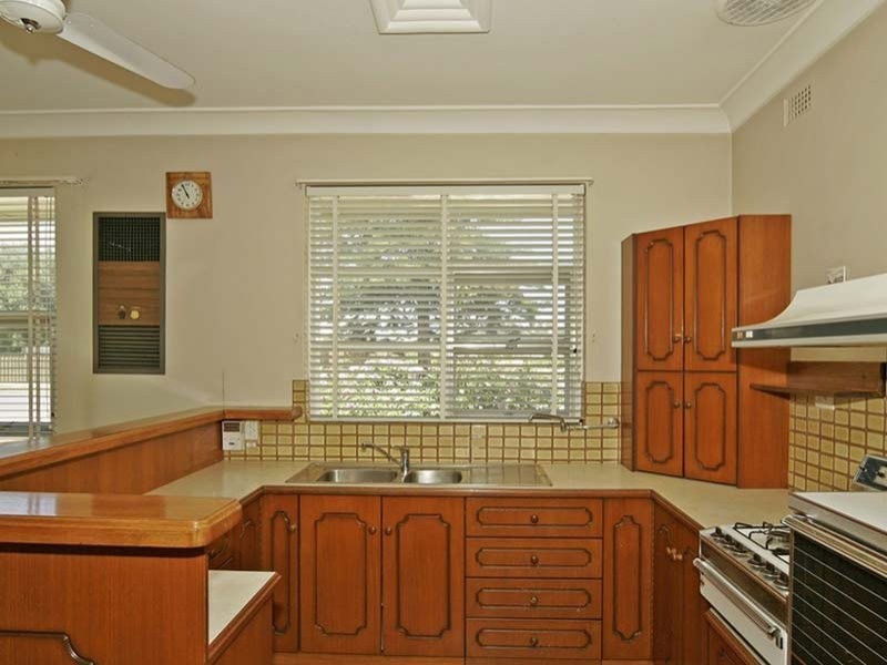 1 Harvey Terrace, Glenelg North SA 5045